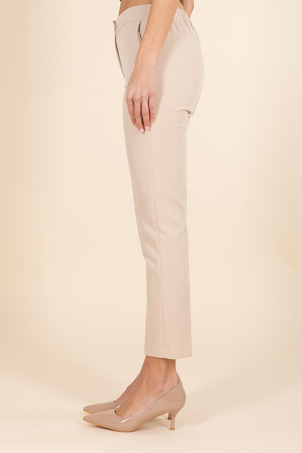 Tailored Cigarette Pants in Cream