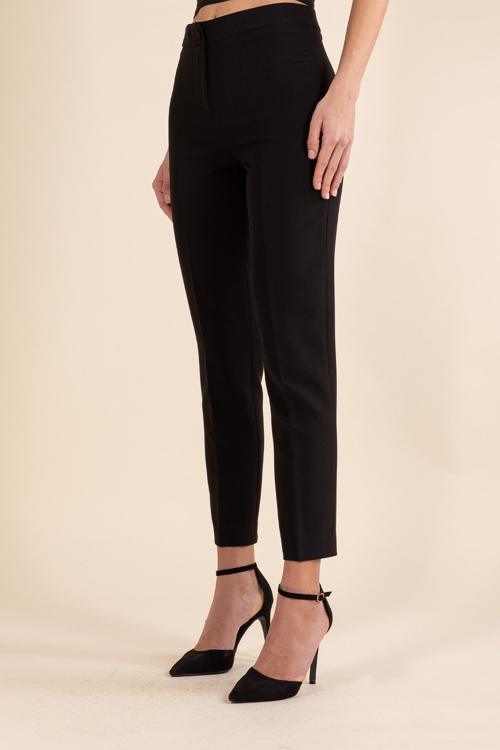 Classic Cigarette Pants in Black