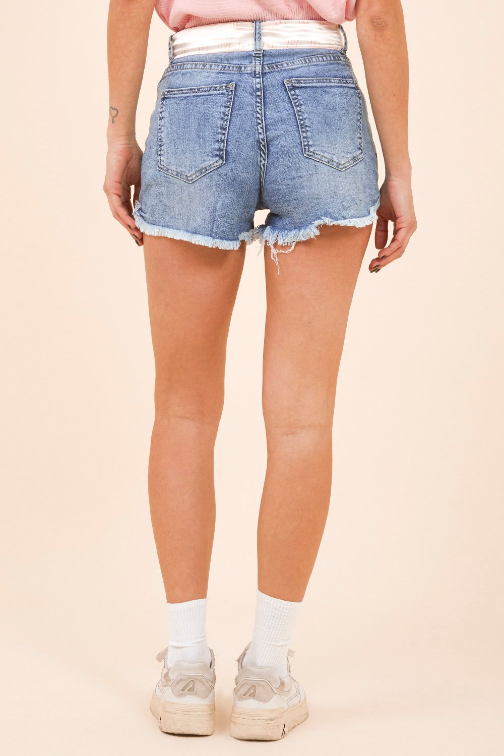 Shorts in Denim con Foulard