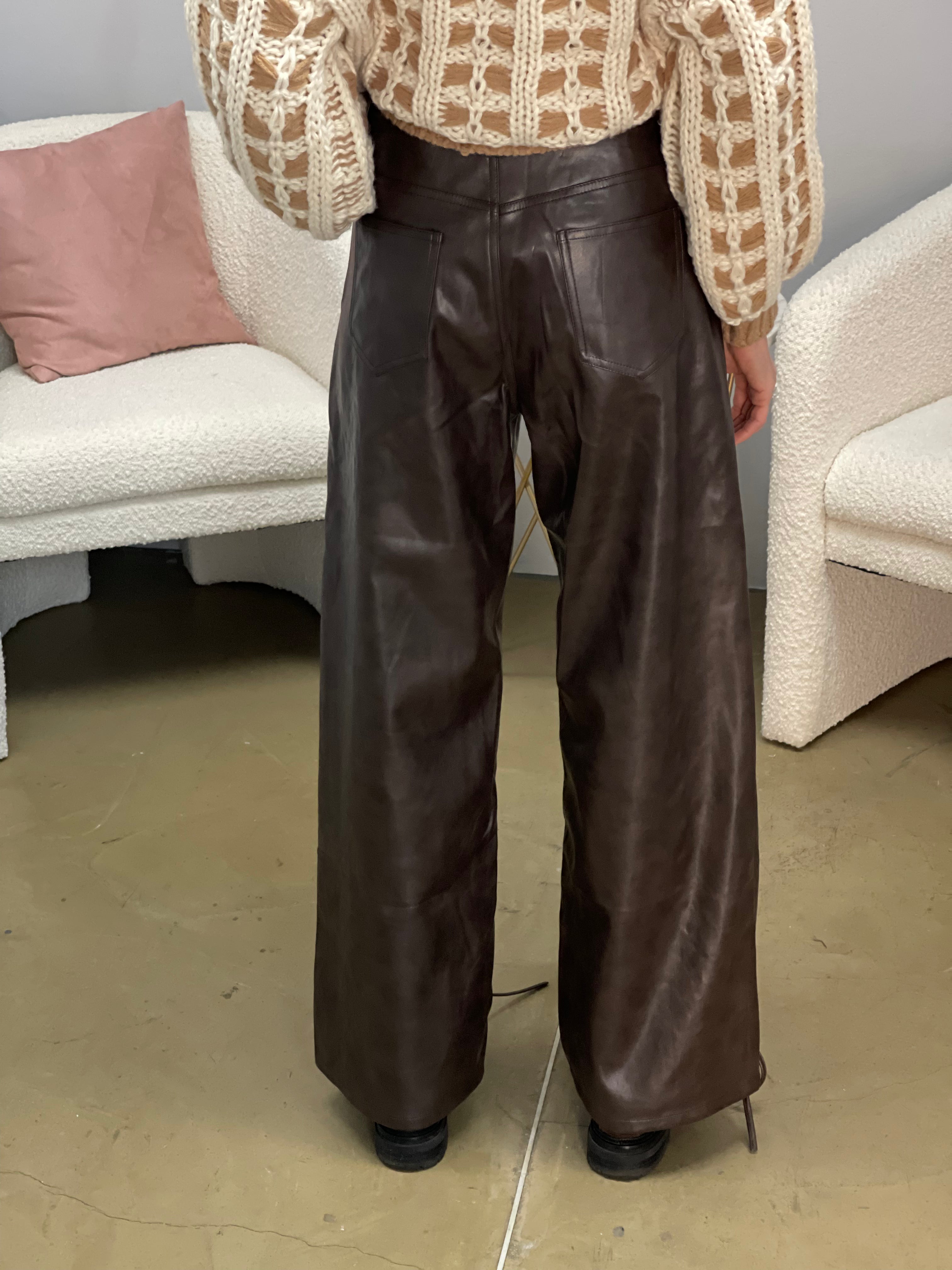 Pantaloni in Pelle Vegana Choco