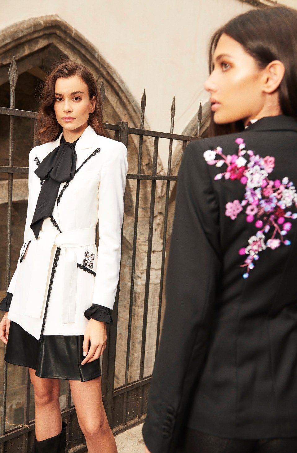 SB Essential Blazer