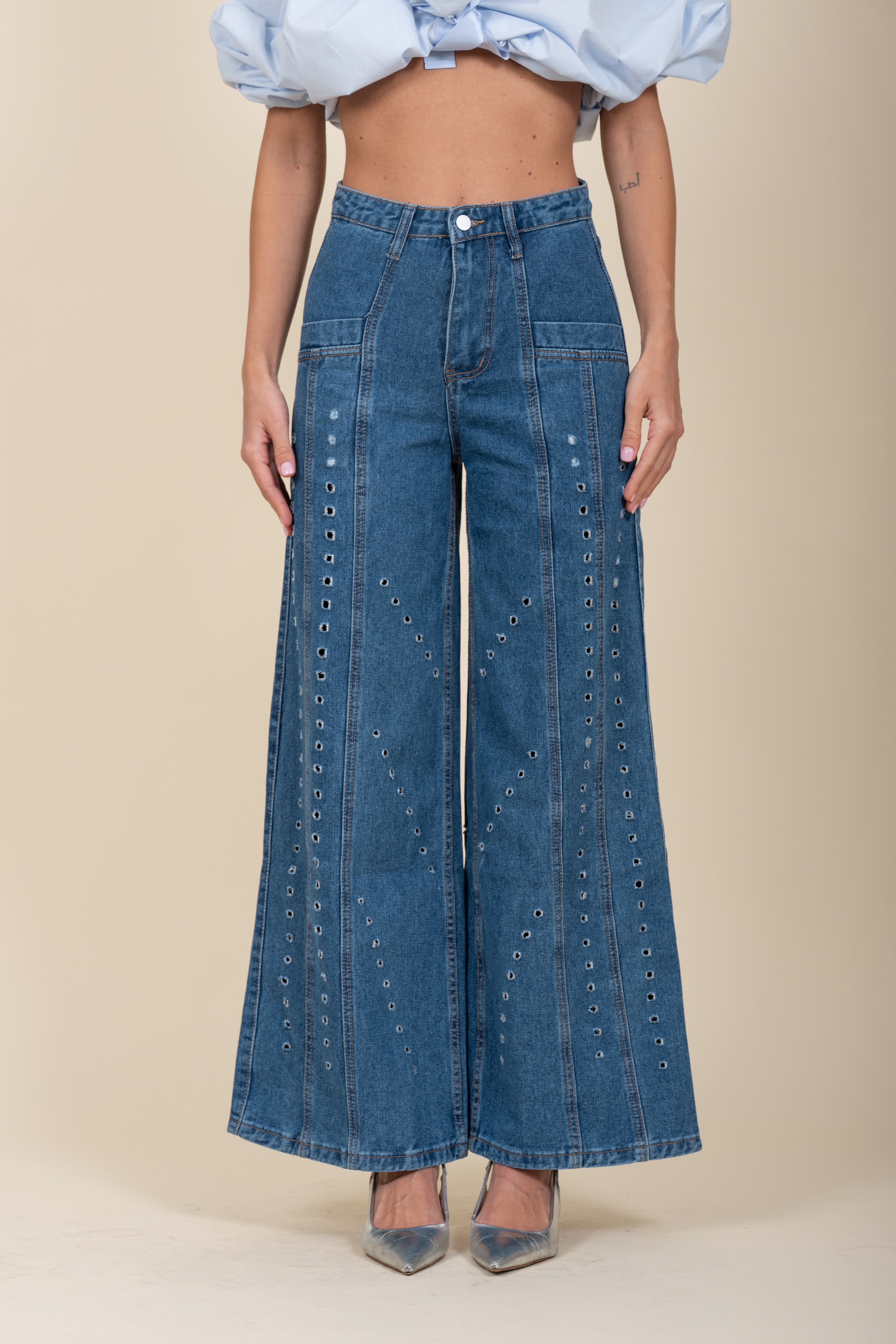 Perforated wide leg jeans