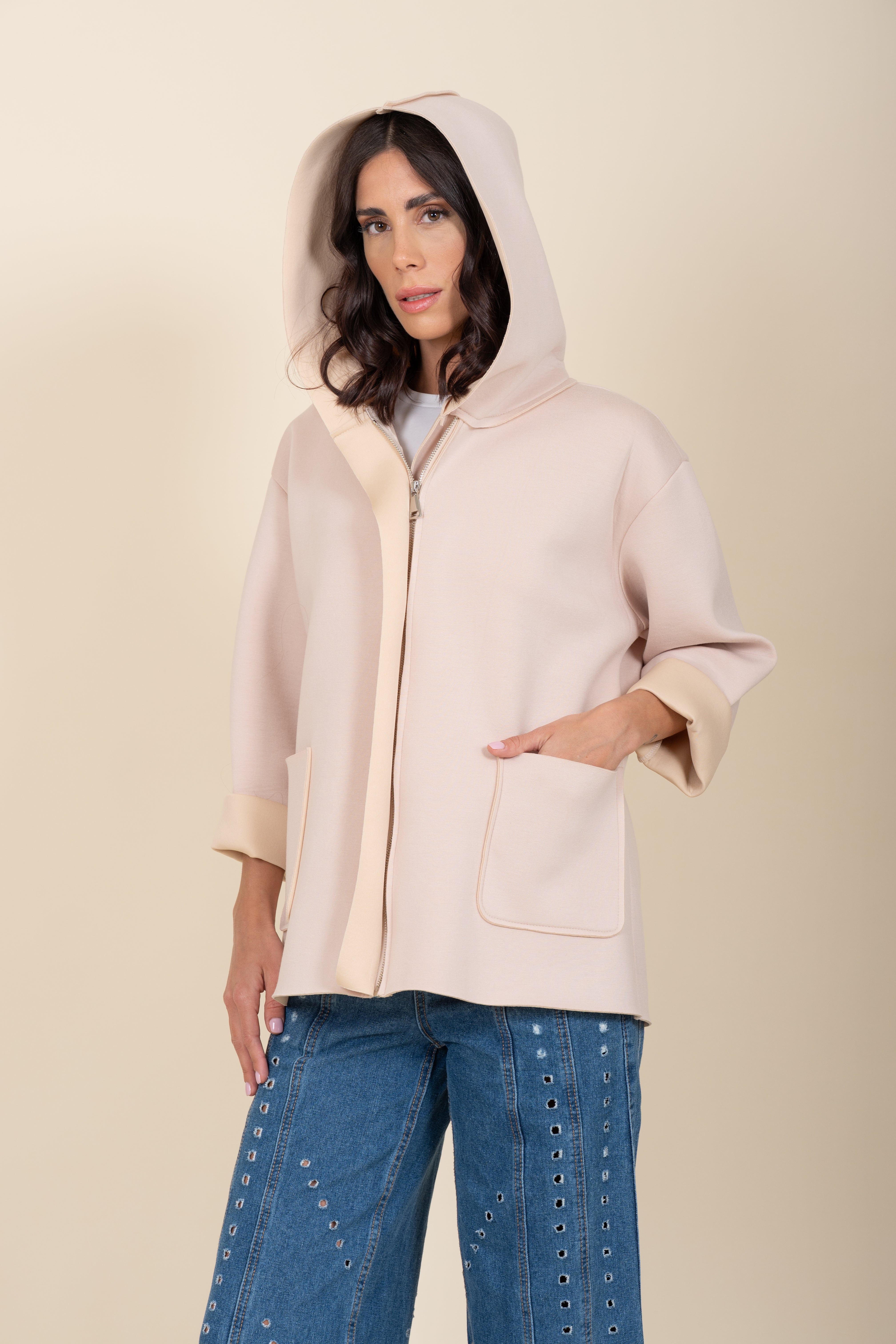 Giacca in Neoprene con cappuccio