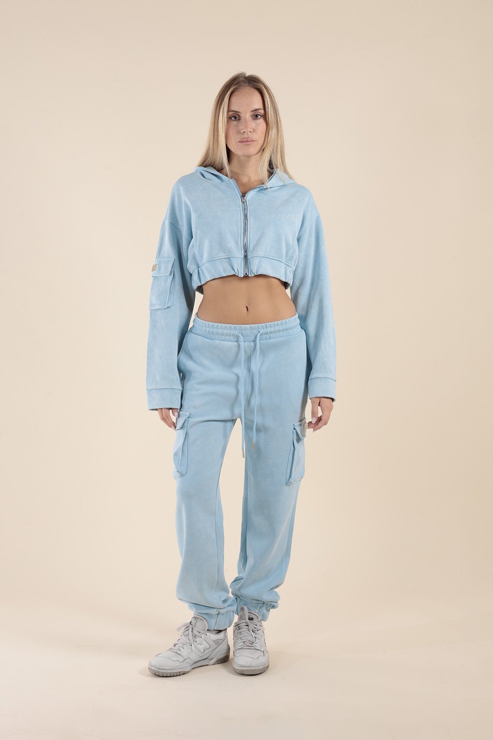 Tuta con Felpa Corta con Cappuccio