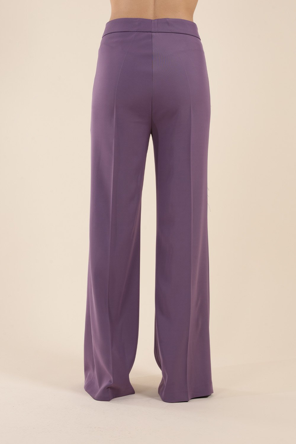 Tailleur Doppiopetto con Revers in Raso Berry