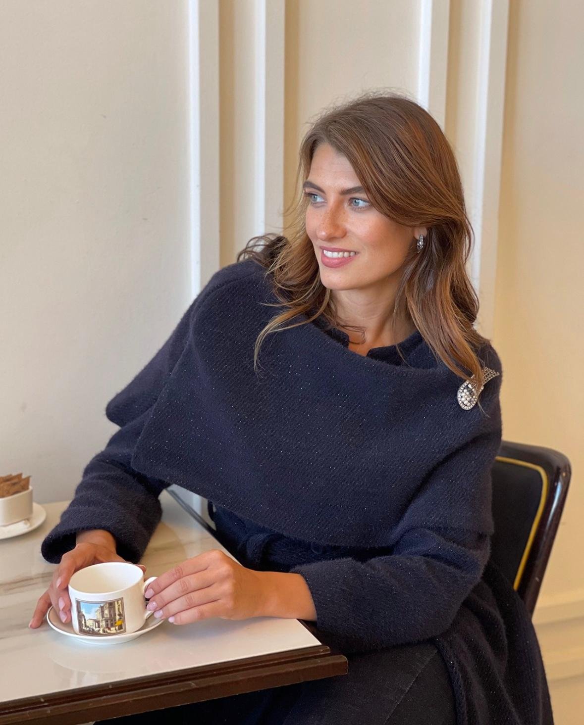 Mantella Con Cintura