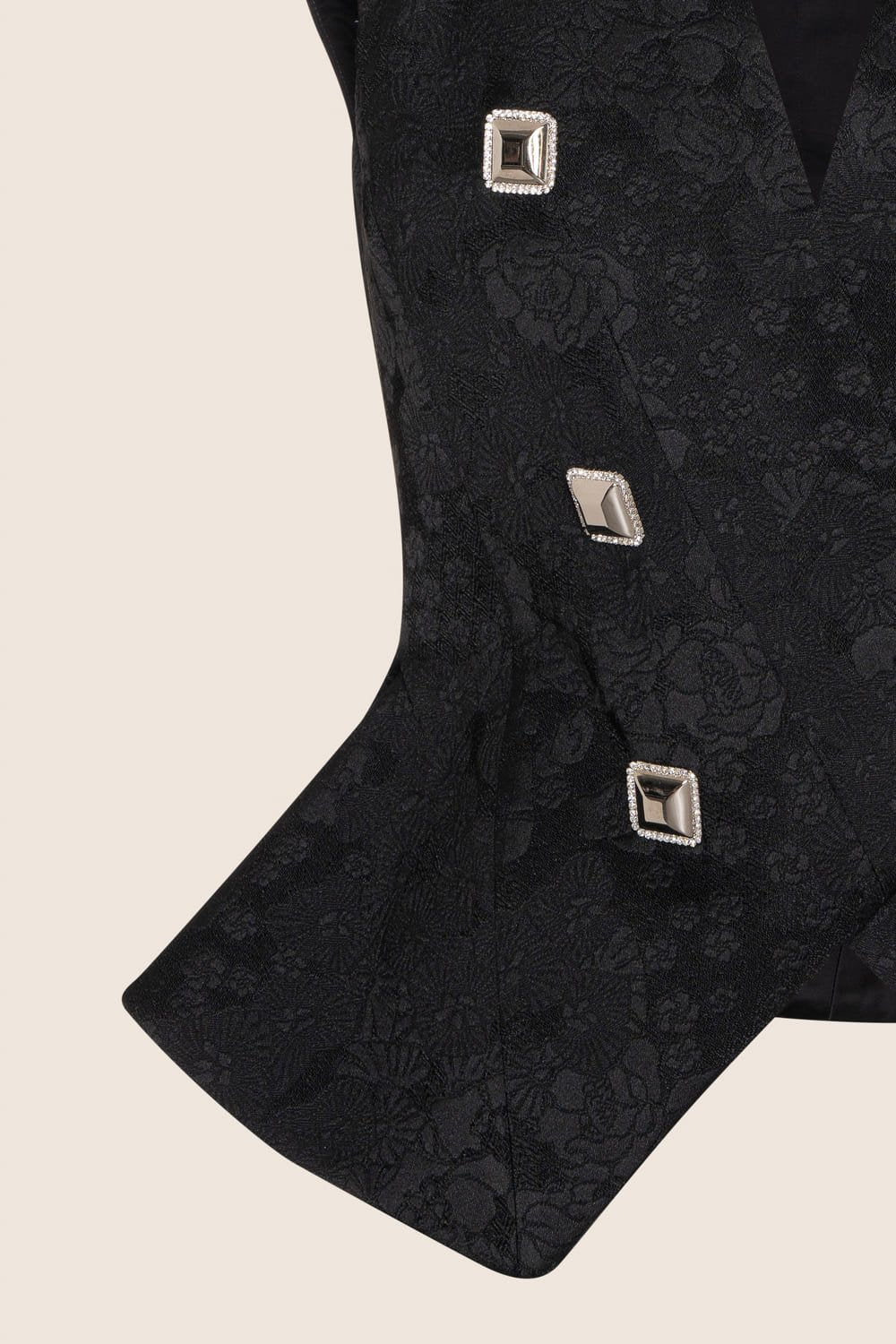 Black jacquard ruffled blazer