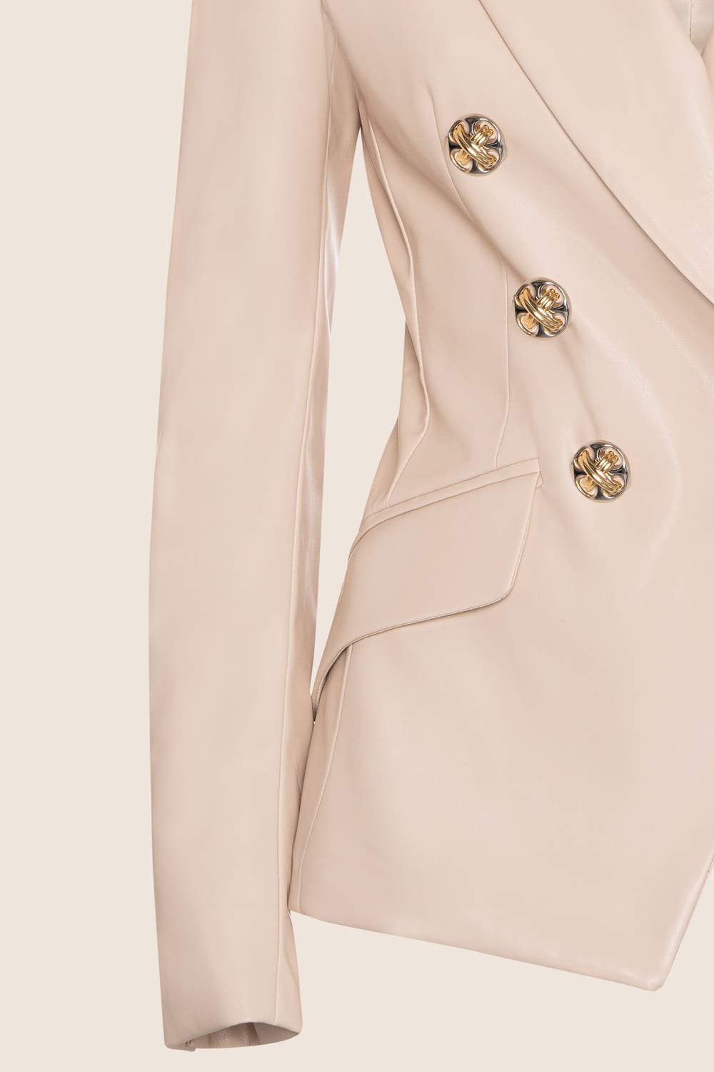 DB essential in Pelle Vegana