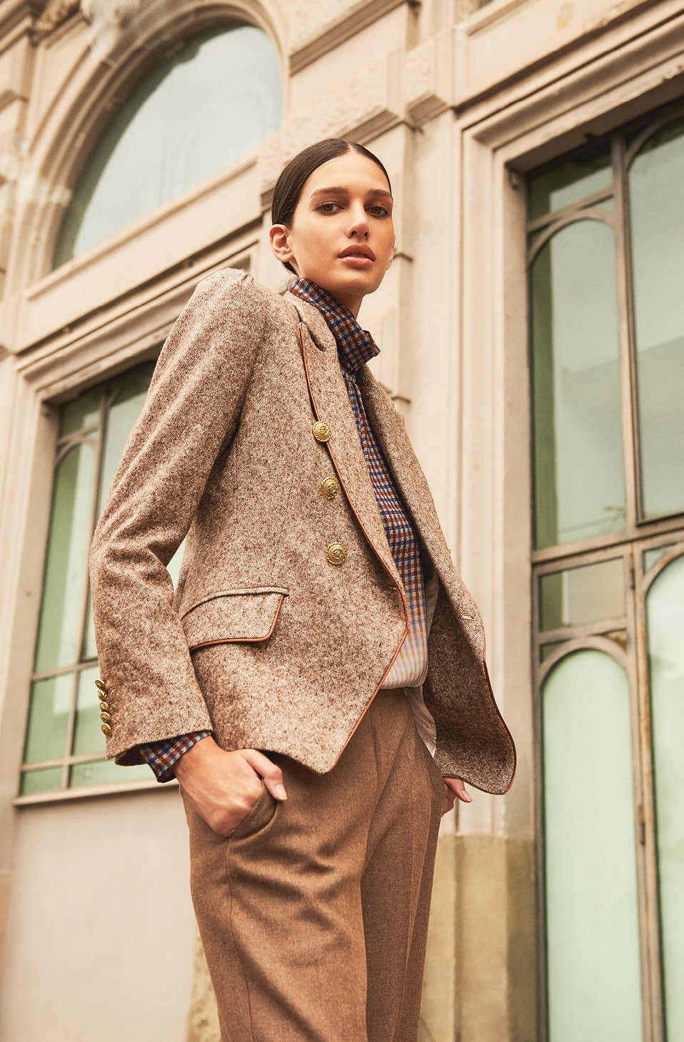 DB Essential Puff Blazer